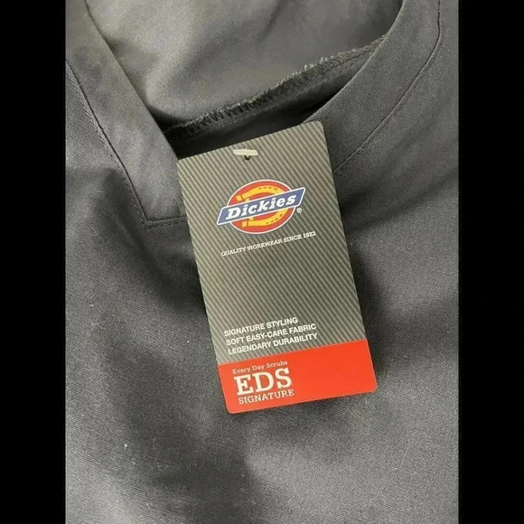 Dickies EDS Signature Women's V-Neck Scrub Top Size Medium Gray - Picture 3 of 4